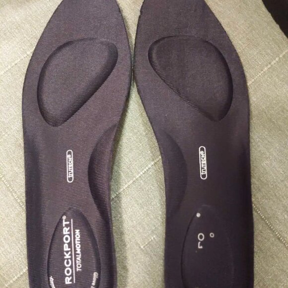 Rockport Women's Casual Slip On Patent Leather Black Shoes - Size 6 - Picture 5 of 9